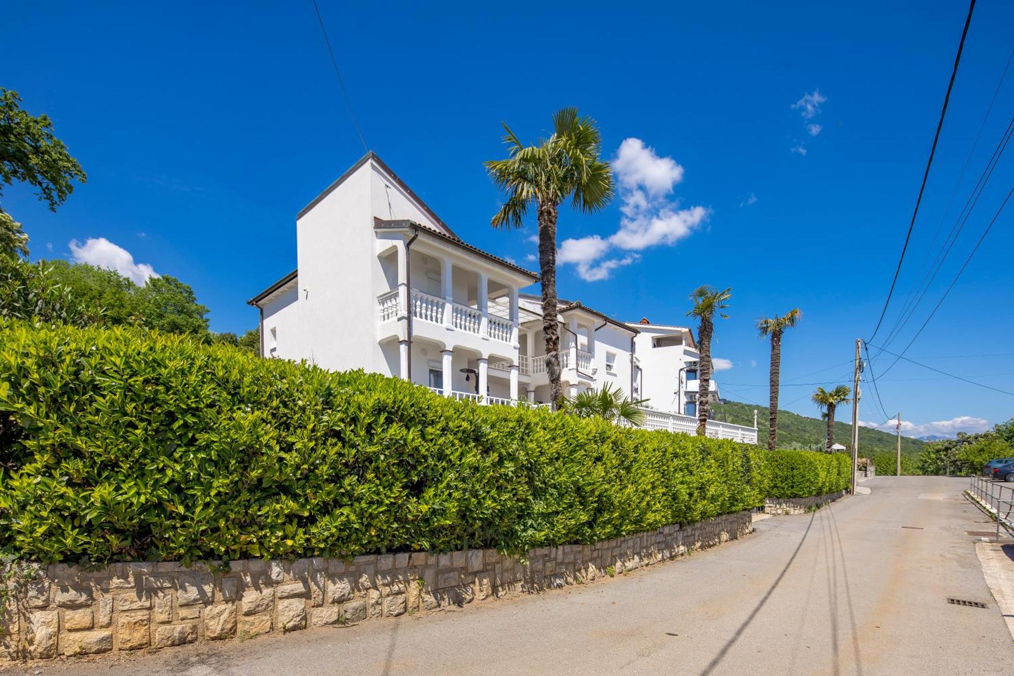 Villa Garden Apartment With Pool Opatija Dış mekan fotoğraf