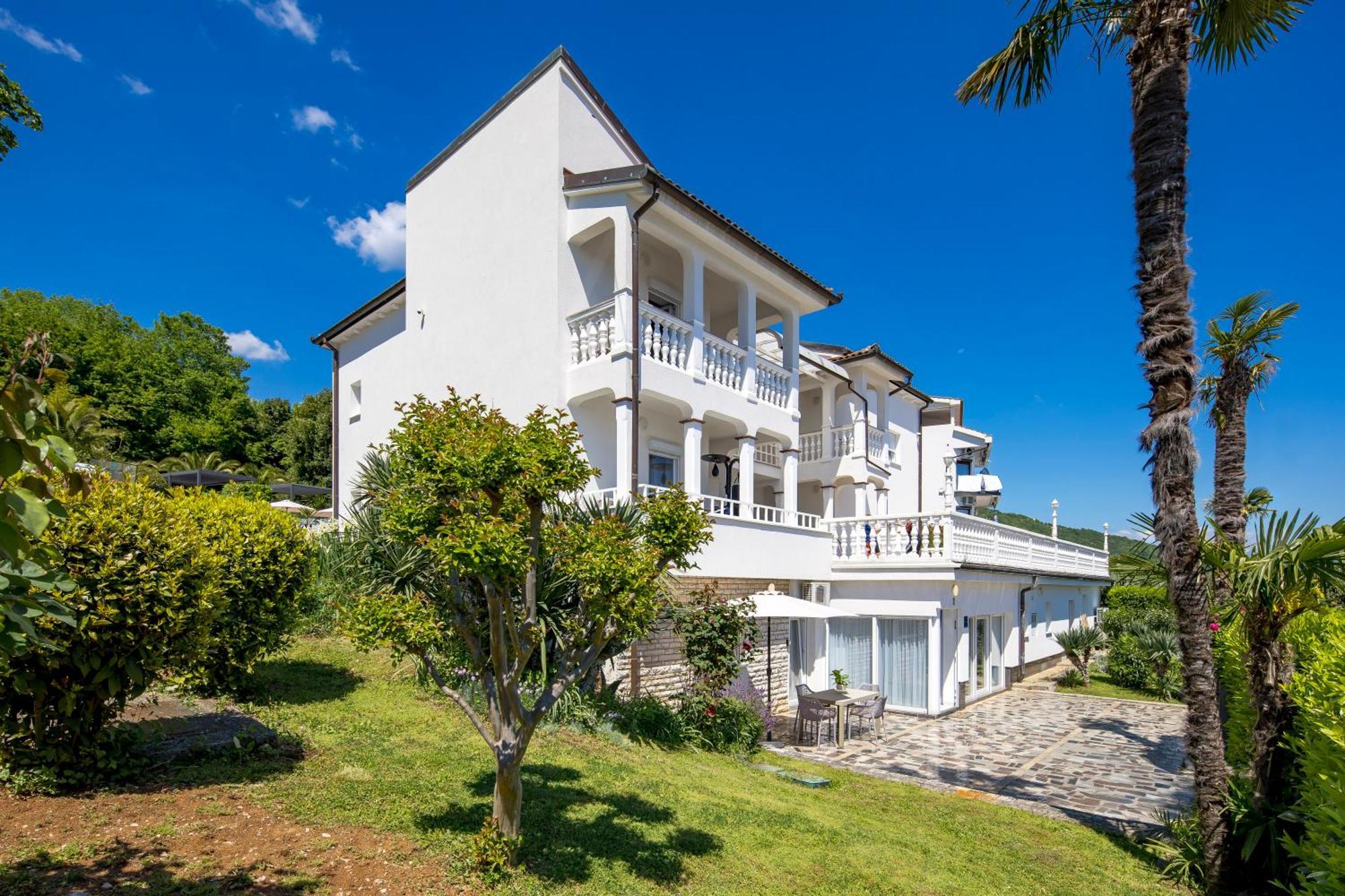 Villa Garden Apartment With Pool Opatija Dış mekan fotoğraf